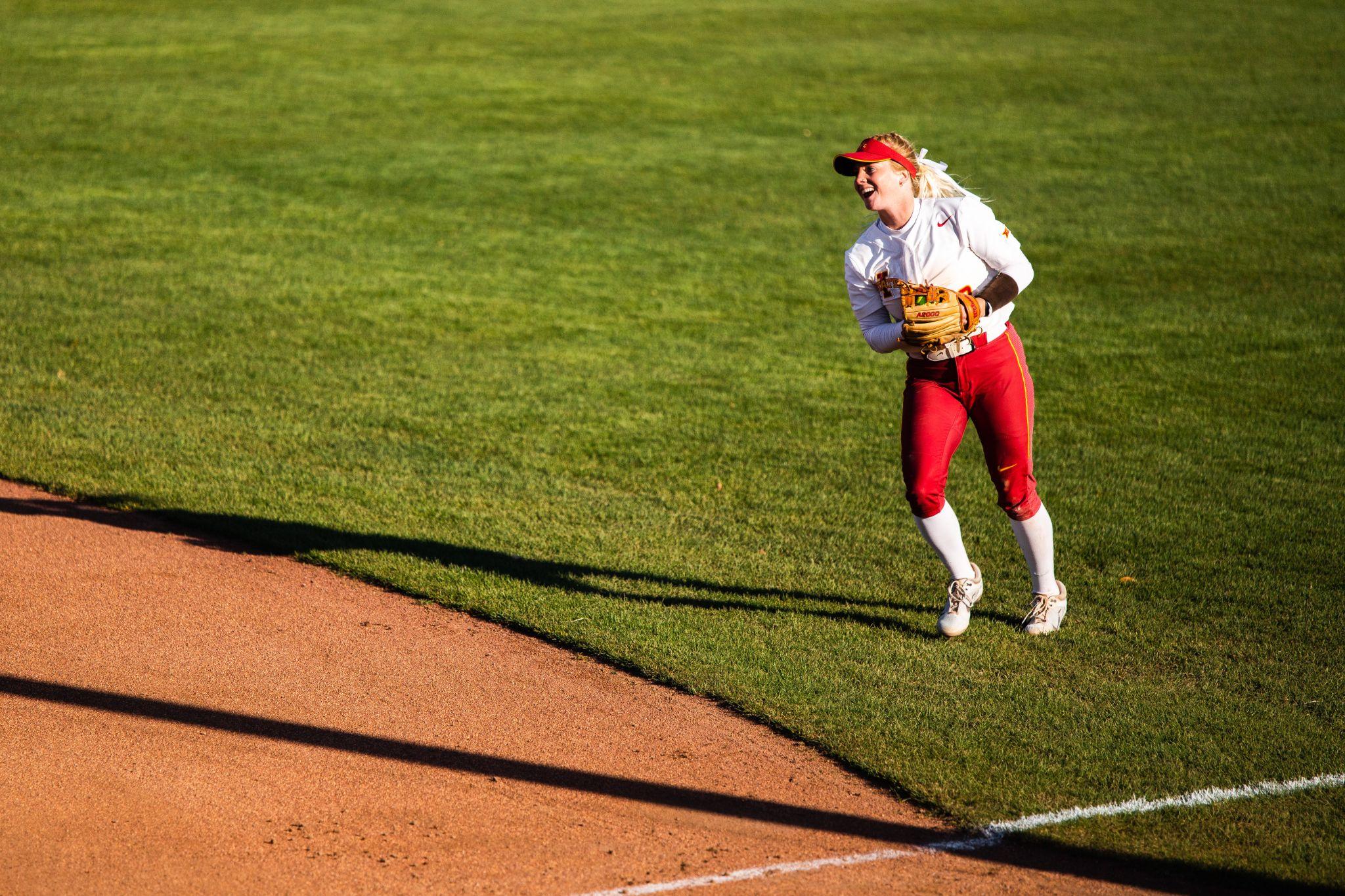 Fastpitch Softball A Complete Introduction To Getting It Right